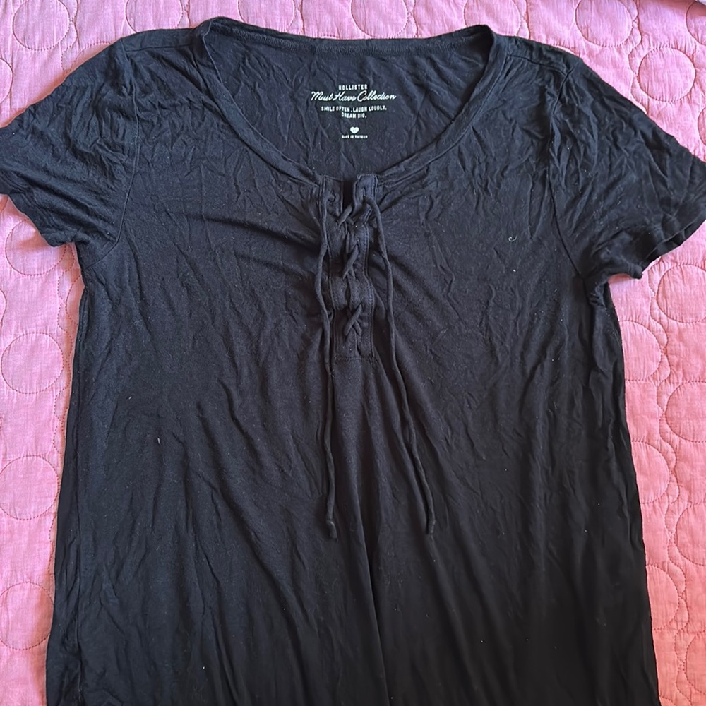 Hollister black short sleeve